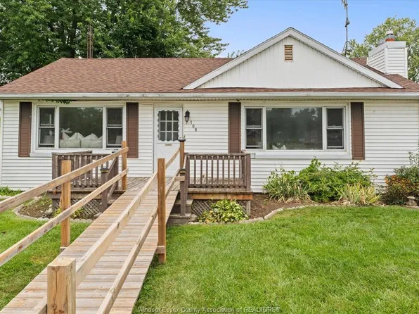 108 Grace St, Kingsville, ON N9Y 1L1