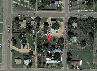 SE 2nd St, Morton, TX 79346