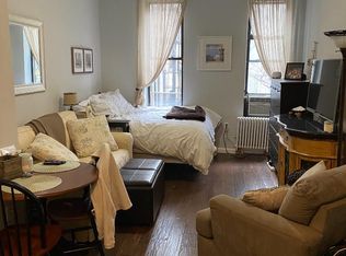 248 E 90th St APT 2D, New York, NY 10128