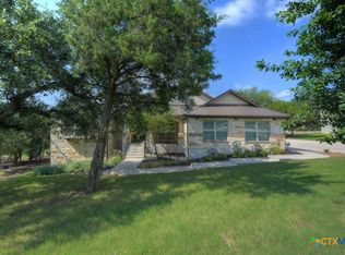 2126 Ranch Loop Dr, New Braunfels, TX 78132