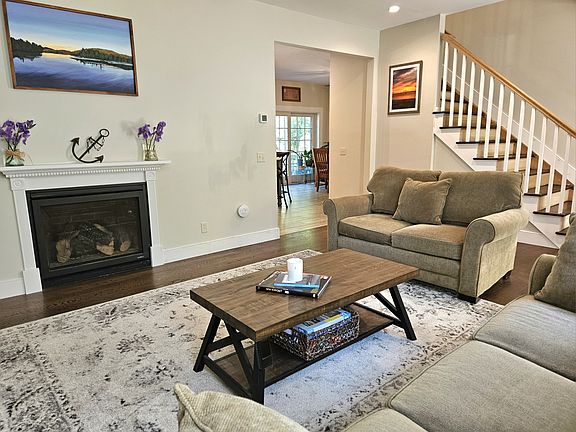 5th image of 6430 Hortons Ln