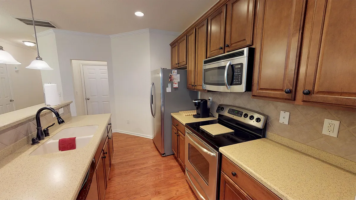 Photo 2 of 12 - 2309 Hartfield Cir #1 - Winston Salem, NC Building Photo - 2309 Hartfield Cir #1