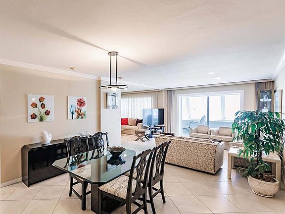 5th image of 1055 W Peppertree Dr #802AA