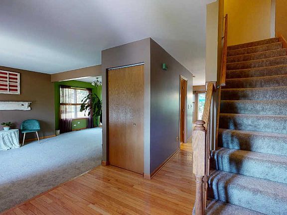 4th image of 1003 Flagstaff Ln