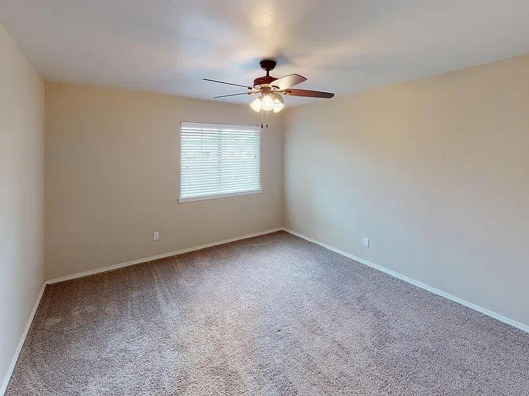 Metroplex Apartments — Photo 69
