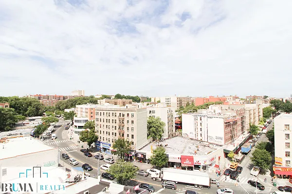 Rented by Bruma Realty LLC | media 8