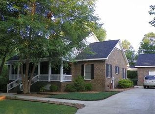 1233 Fox Hollow Dr, Hartsville, SC 29550