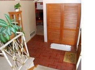 409 Kensington Dr, Belleville, IL