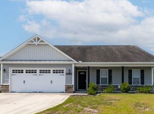200 Long Neck Dr, Richlands, NC 28574