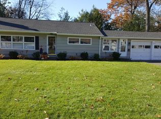 26 Lenn Rd, Springfield, MA 01118