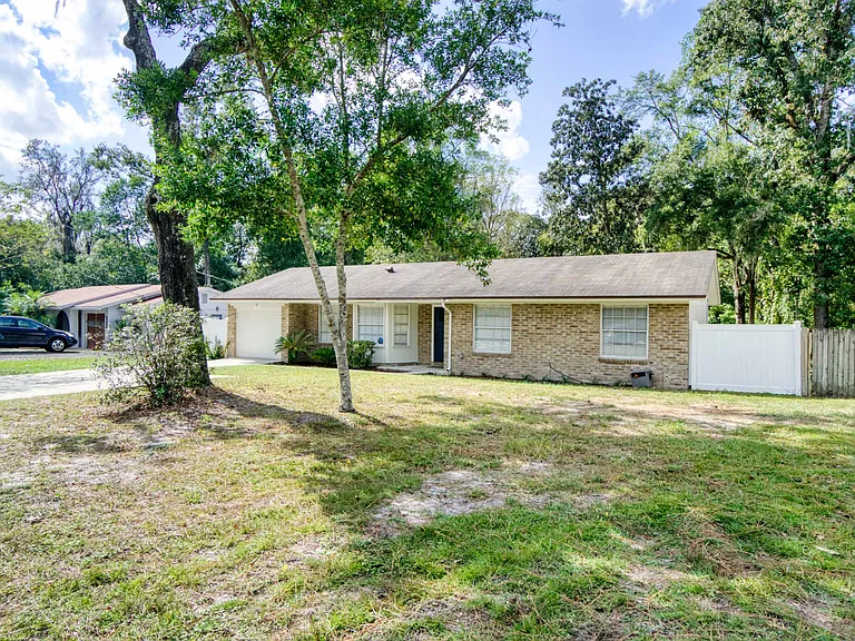 Wilderness Ln W — Photo 122