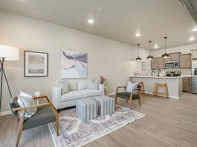 Farmstead Apartments — Photo 7