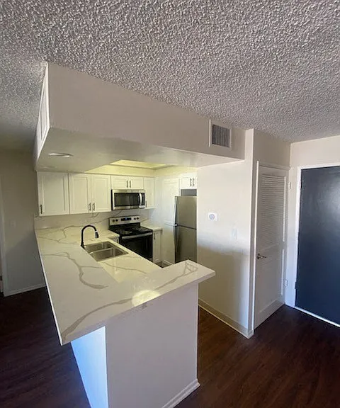 The Terrace Apartments — Photo 44