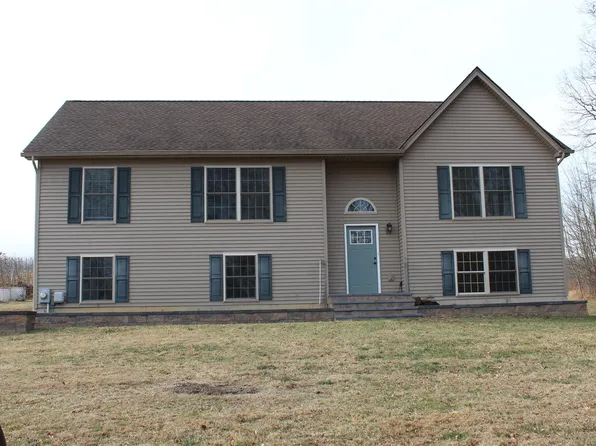 23 Christina Way, Milton, NY 12547