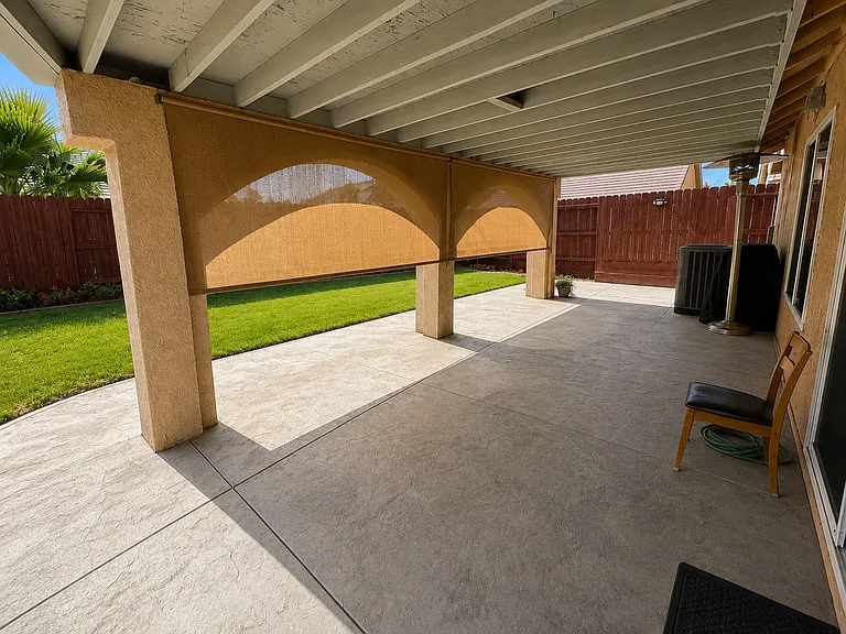 693 Kensington Cir — Photo 14