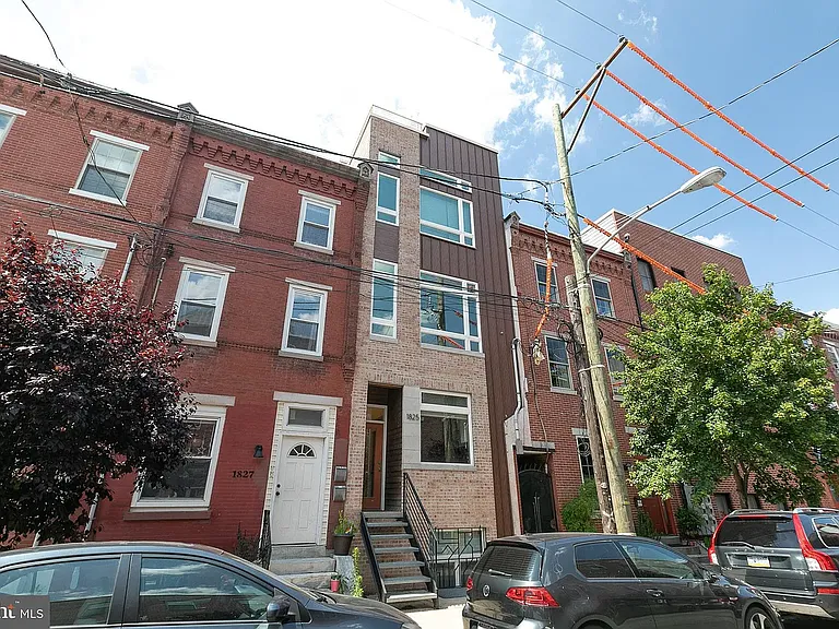 1825 Ginnodo St #1R — Photo 28
