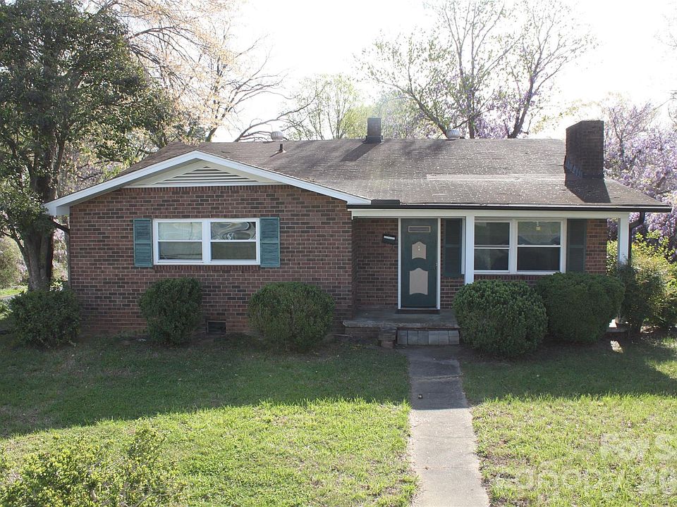 1st image of 2210 N Cannon Blvd