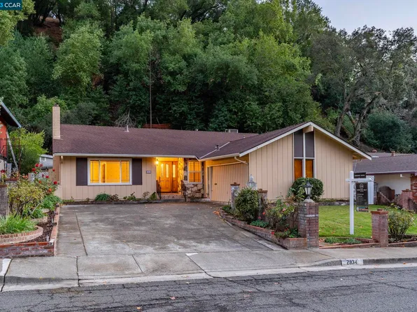2834 Wright Ave, Pinole, CA 94564