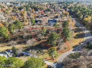 200 October Glory Dr, Wallace, NC 28466