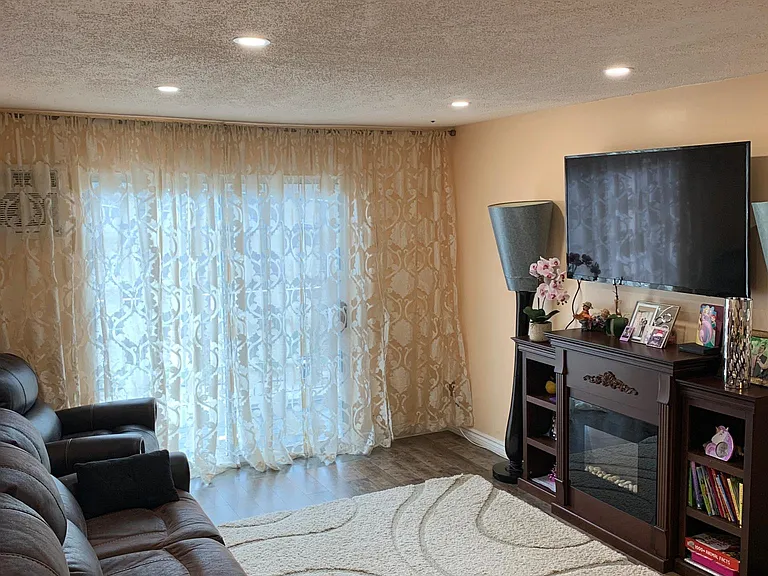 379 Huse Rd #37 — Photo 3