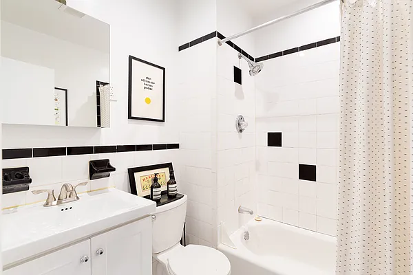 Rented by Engel and Völkers Brownstone Brooklyn | media 6