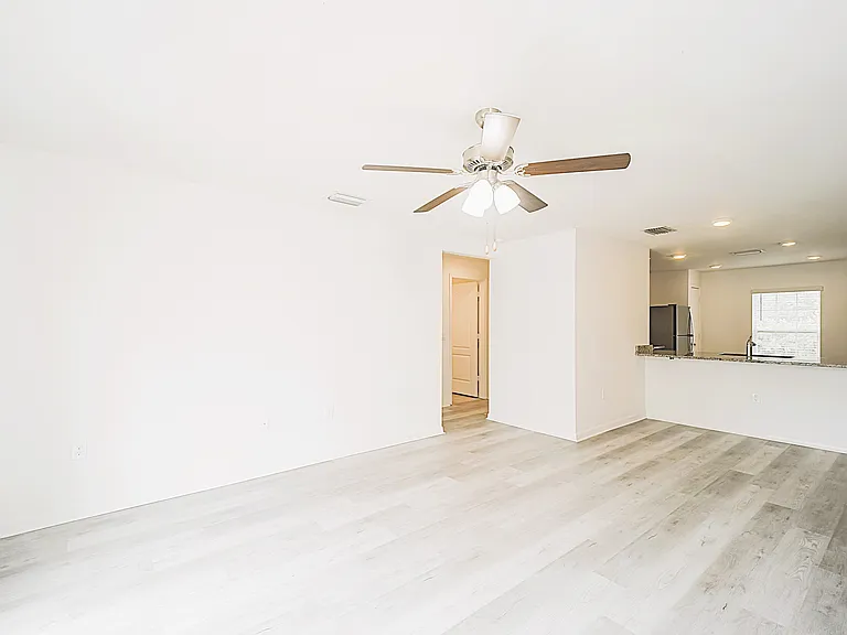 3337 Andalusia Blvd — Photo 7