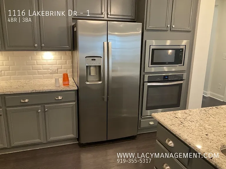 1116 Lakebrink Dr #1 — Photo 5