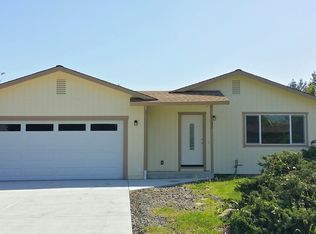 1142 Lance Dr, Santa Rosa, CA 95401