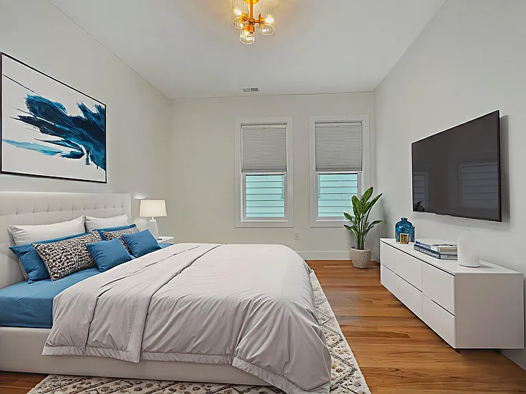 214 Havre St #1 — Photo 2