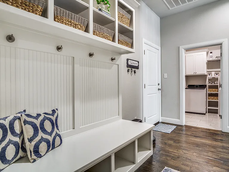 1188 Riverwood Trl — Photo 9