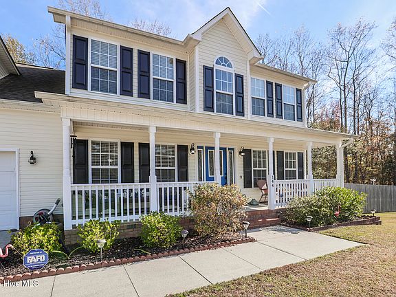 4th image of 144 Mendover Drive