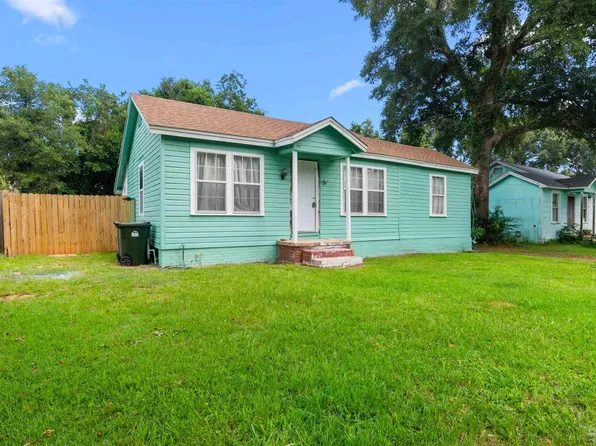 920 N 58th Ave, Pensacola, FL 32506