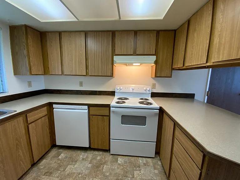 5913 Glenwood Ave #B — Photo 5