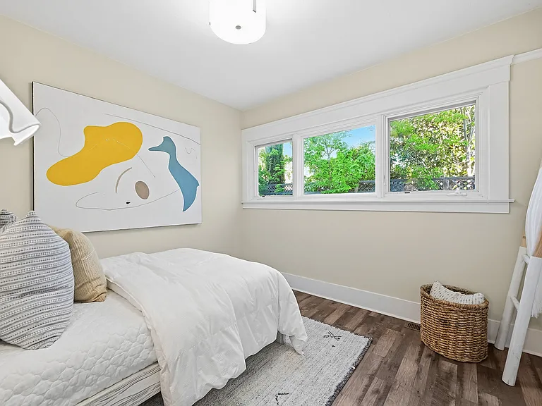 205 Caldwell Ave — Photo 18