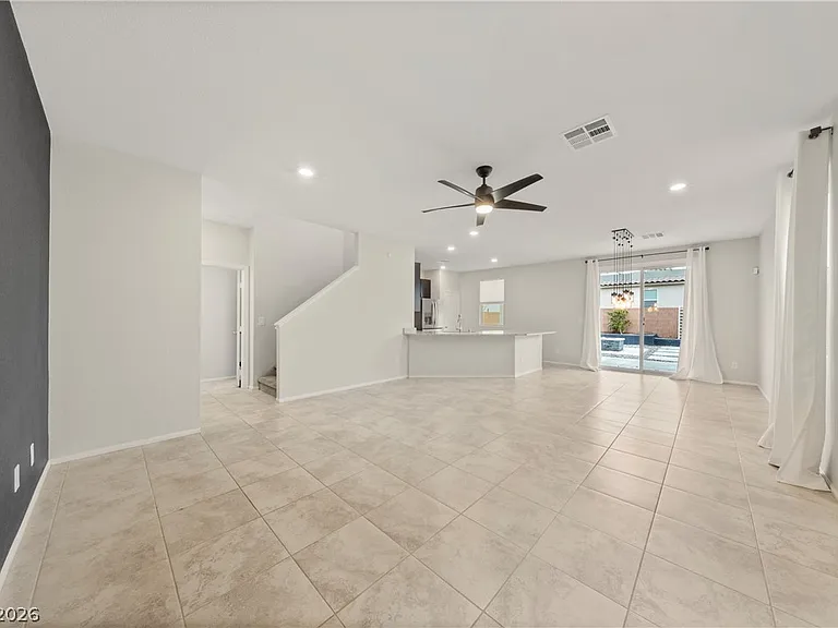 7960 Jaspence St — Photo 5