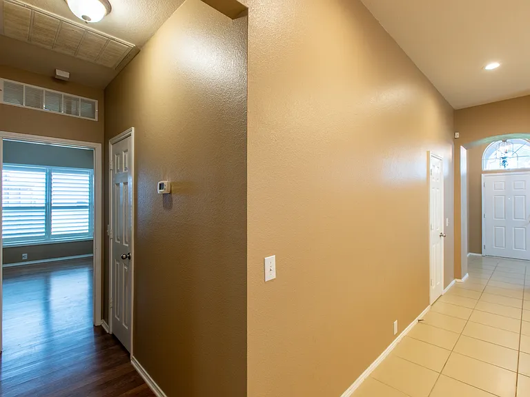 11259 Blackhawk Dr — Photo 19