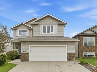 423 Forrest Dr, Strathcona County, AB T8A 6L2