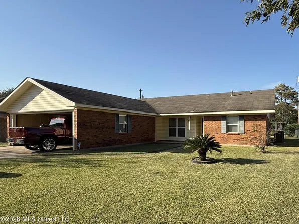 111 Miranda Dr, Vidalia, LA 71373