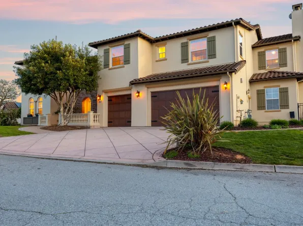 2342 Hoya Ln, Gilroy, CA 95020