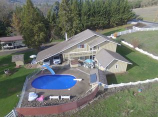 7247 Old Stage Rd, Central Pt, OR 97502