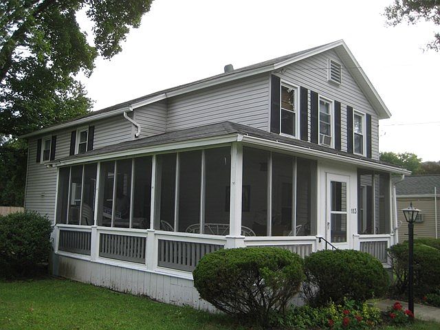 1st image of 113 Broadway