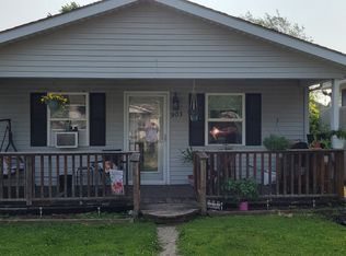 903 S Pleasant St, Edinburgh, IN 46124