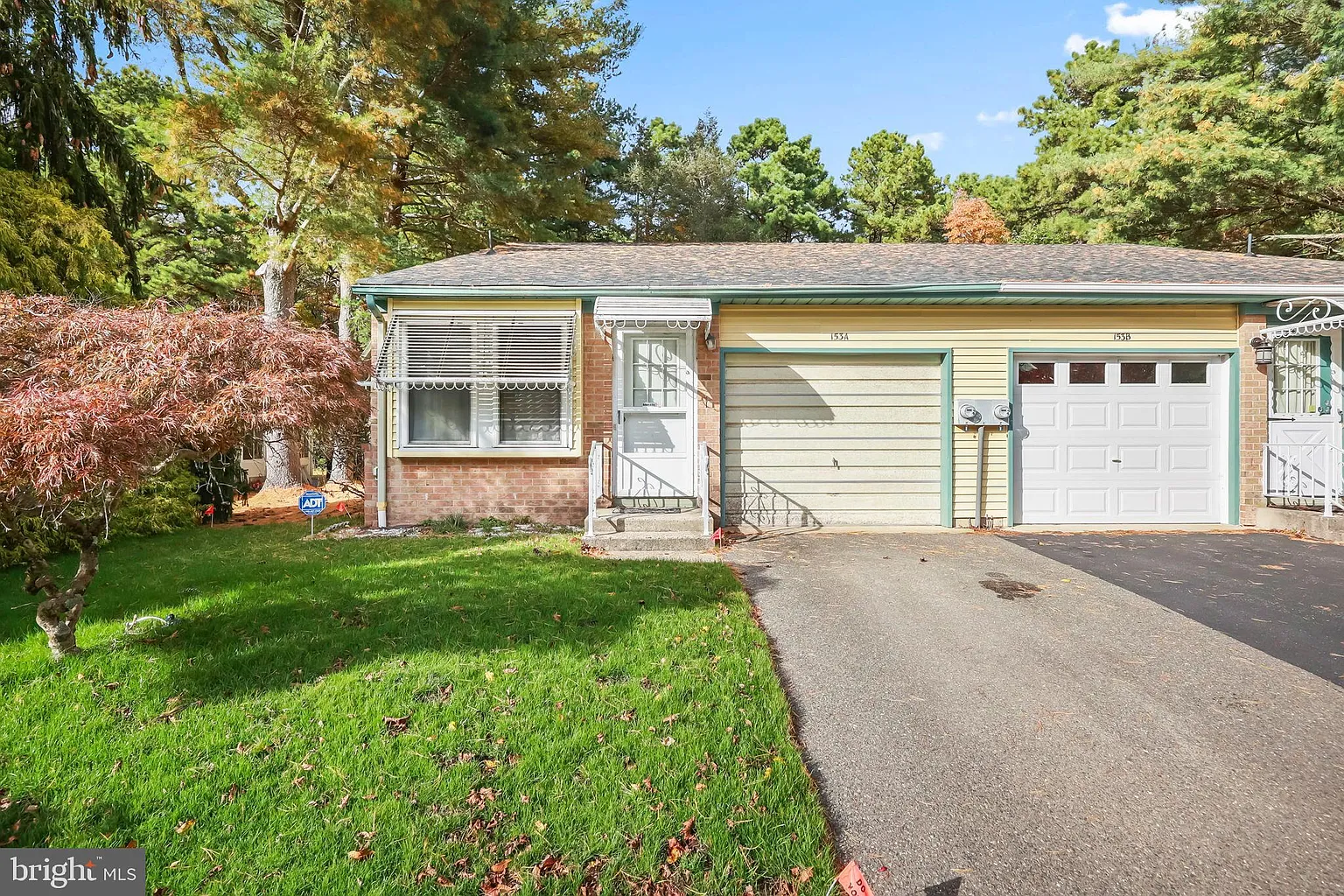 153 Sunset Rd photo 1