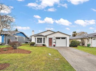 2154 Jahn Pl, Sidney, BC