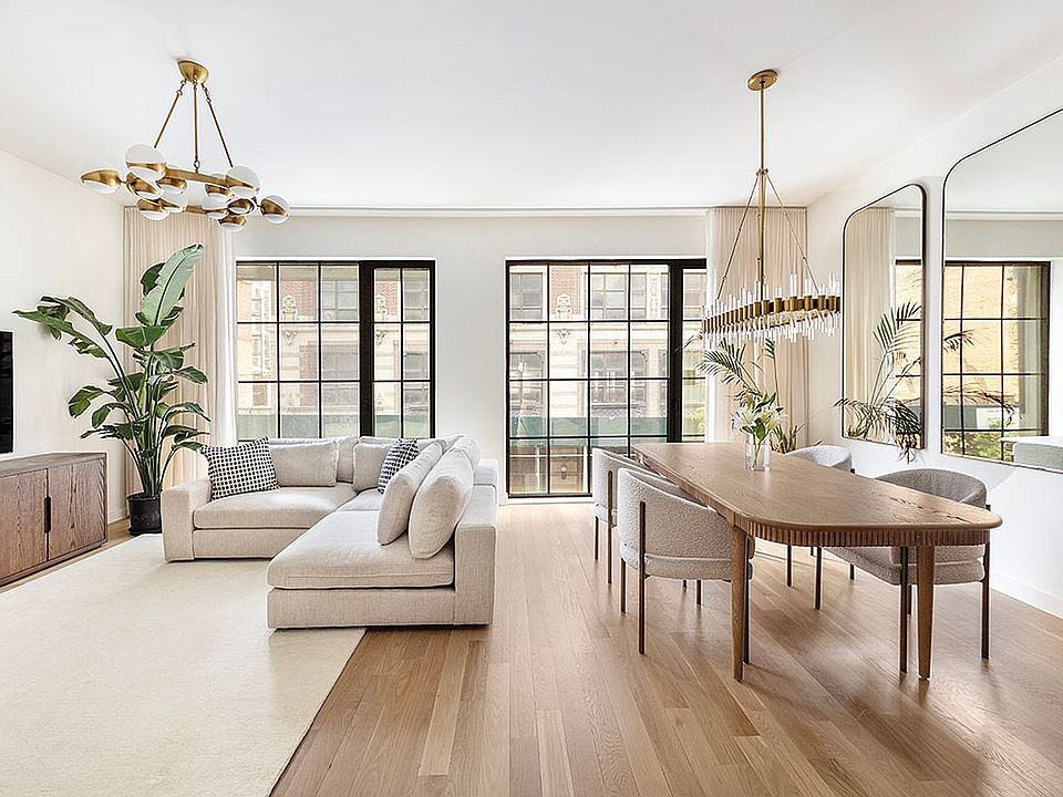 1st image of 441 W 37th St Floor 3