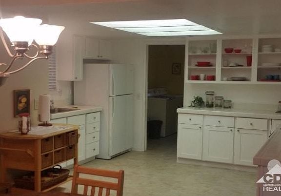 4th image of 54575 Avenida Vallejo