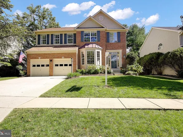 2427 Chelmsford Dr, Crofton, MD 21114