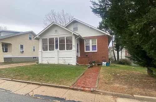 2628 Langston Blvd Photo 1