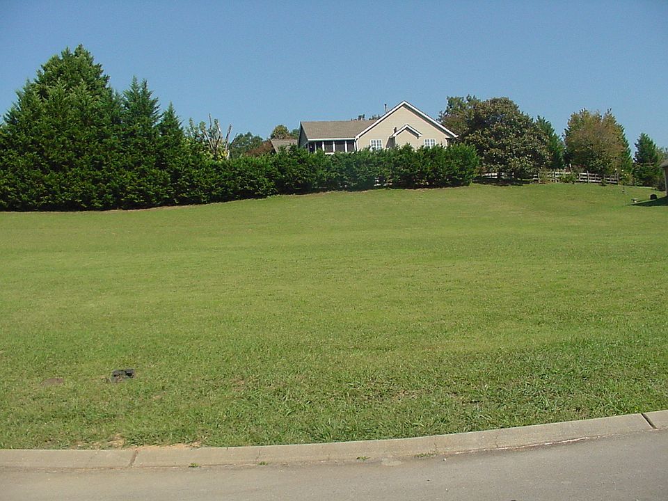 1st image of 125 Autumn View Dr