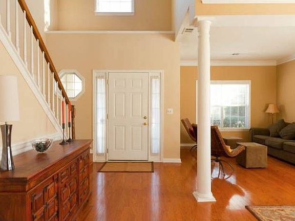 4532 Chelton Ct SE Smyrna